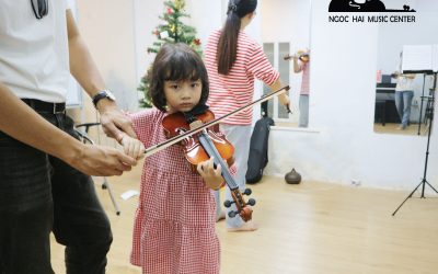 Lớp học Violin cho trẻ